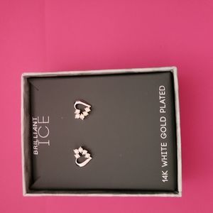 14k white gold plated heart earrings